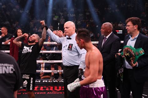 Nonito Donaire falls to Alexandro Santiago in world .